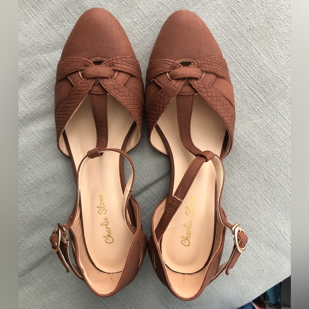 Charlie Stone Vegan Peta Pecan Vintage shoe